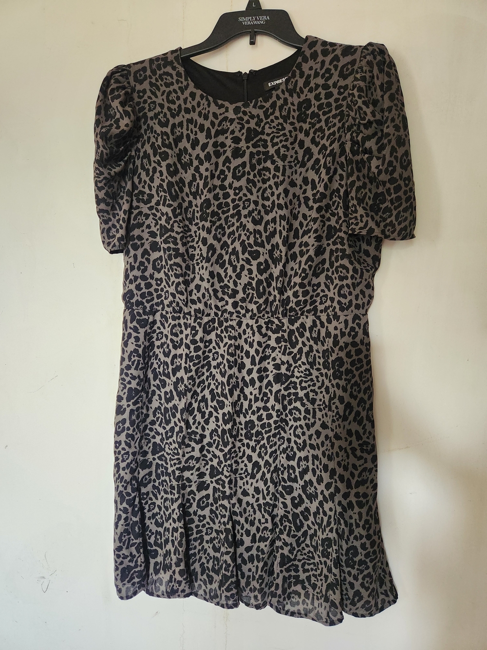 Express Green and Black Leopard Print Puff Sleeve Dress